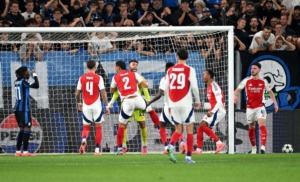 Arsenal Escapes Defeat in Champions League Opener