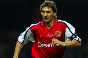 Tony Adams: “When Southgate missed the penalty in ’96, I was drunk for 44 days”