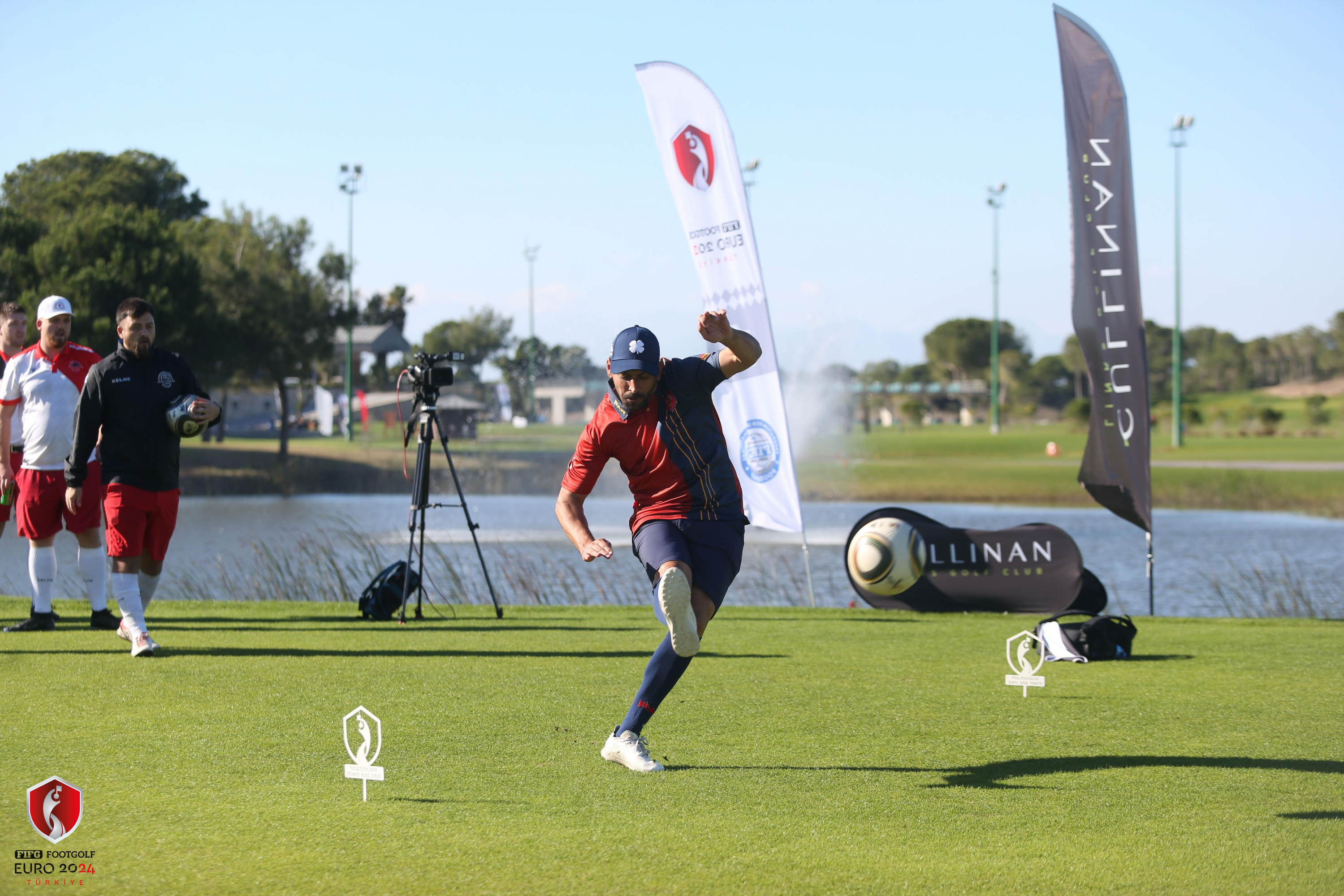 Tee shot in the men's tournament