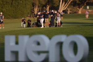 Tyrrell Hatton wins the Dubai Desert Classic