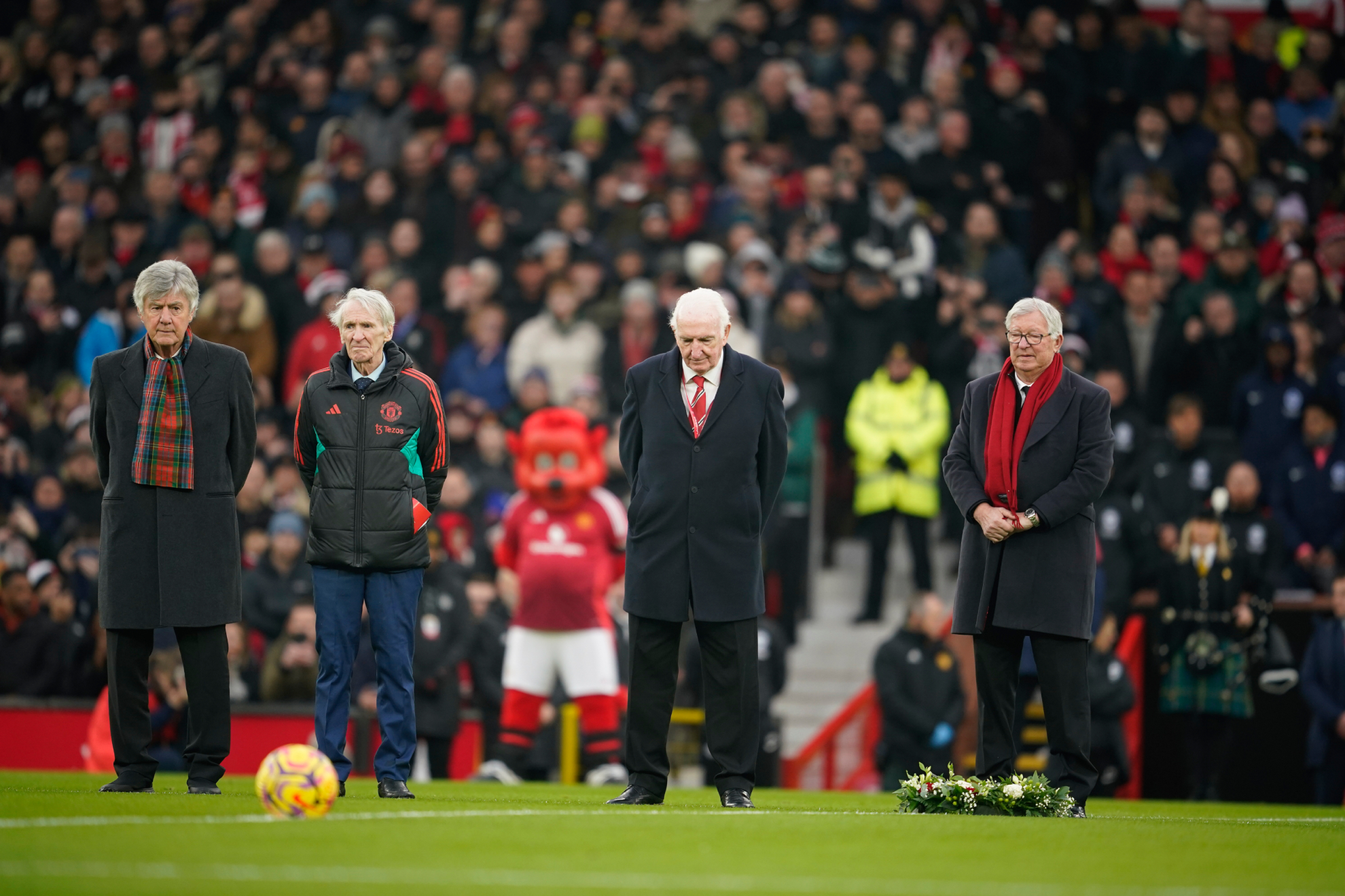 Law's former teammates Paddy Crerand, Alex Stepney, Brian Kidd and Alex Ferguson.