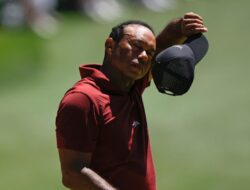 Tiger Woods postpone his return: “I’m not ready, I’m processing his loss”