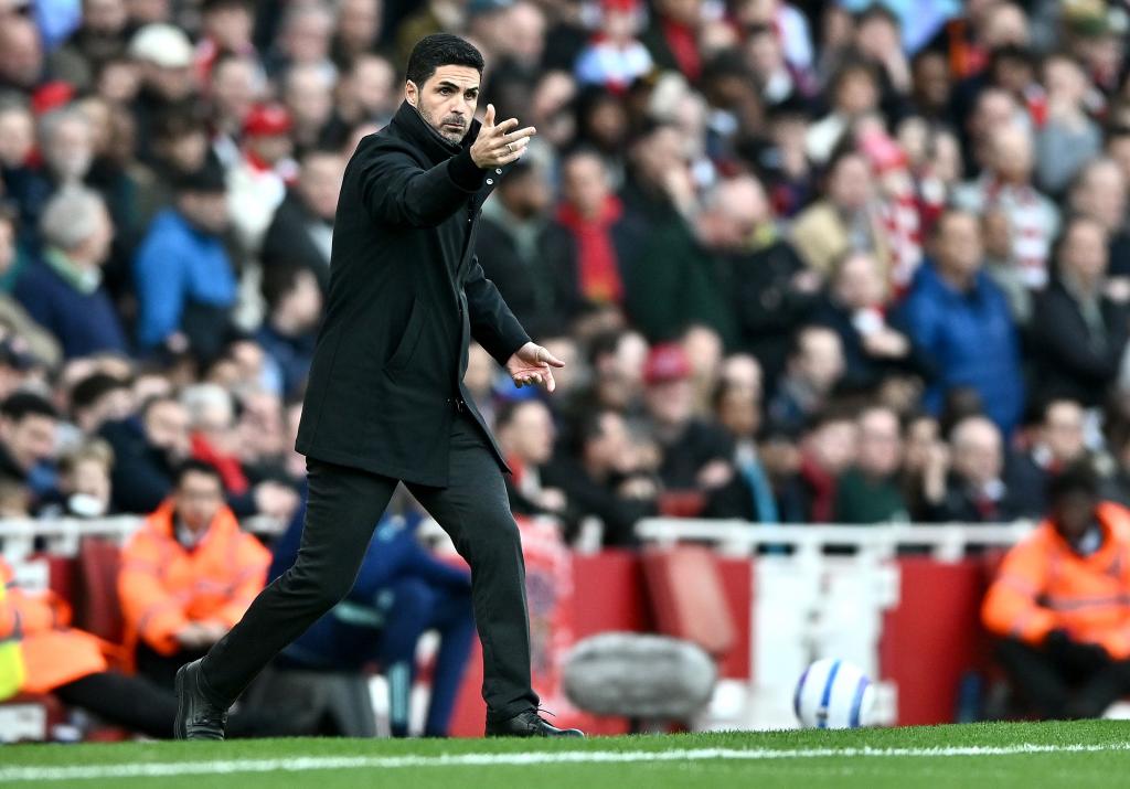 Mikel Arteta in a match against West Ham